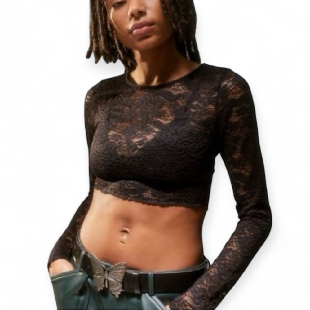 URBAN OUTFITTERS Danica Lace Sheer Long Sleeve Top in Black